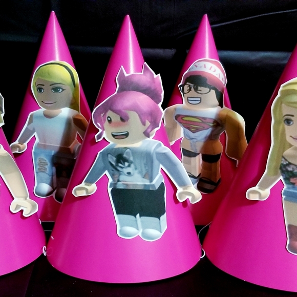 Roblox Girl Birthday Party Supplies - Picture 6 of 6